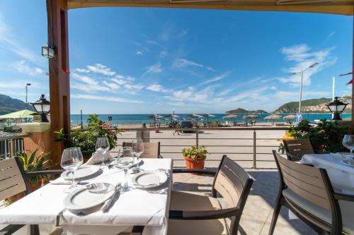 Imagen general del Athina Hotel. Foto 6