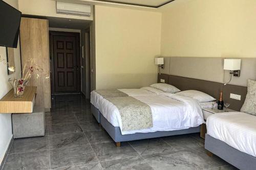 Imagen general del Athina Hotel. Foto 13