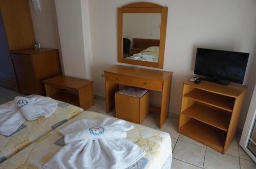 Imagen de la habitación del Athina Hotel. Foto 19