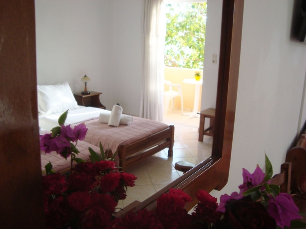 Imagen de la habitación del Athina Rooms. Foto 2