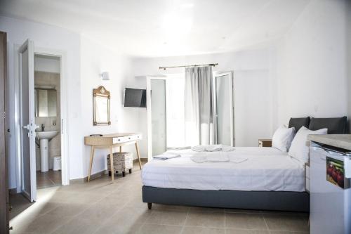 Imagen general del Athineon. Foto 2