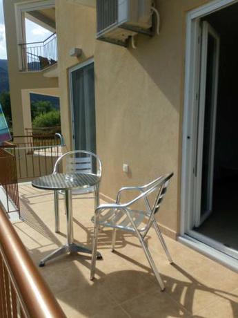 Imagen general del Athineon. Foto 4