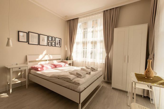 Imagen de la habitación del Atici Hotel. Foto 9