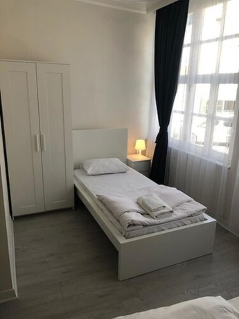 Imagen de la habitación del Atici Hotel. Foto 15