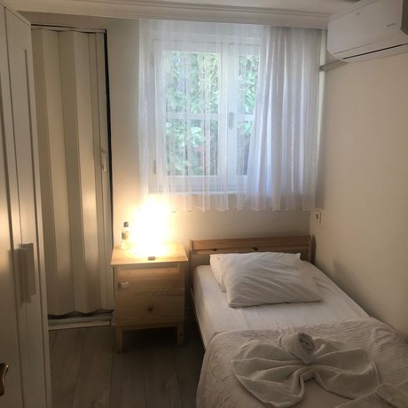 Imagen de la habitación del Atici Hotel. Foto 17