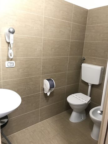 Imagen de la habitación del Atico Hotel. Foto 4
