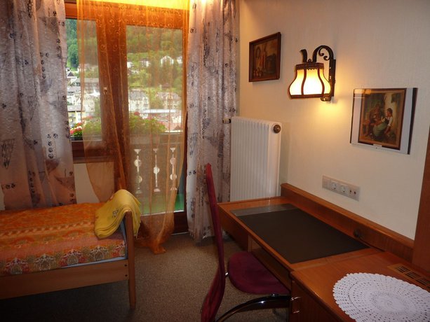 Imagen de la habitación del Atina Hotel. Foto 9