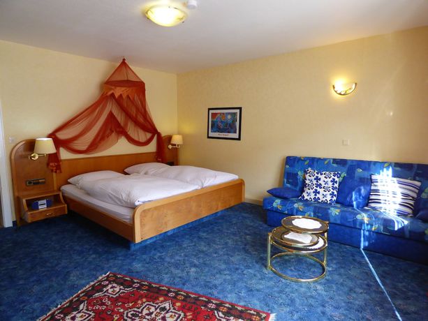 Imagen de la habitación del Atina Hotel. Foto 15