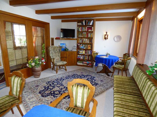 Imagen de la habitación del Atina Hotel. Foto 16