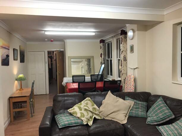 Imagen general del Atlas Oxford House. Foto 7