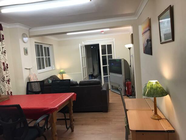 Imagen general del Atlas Oxford House. Foto 8