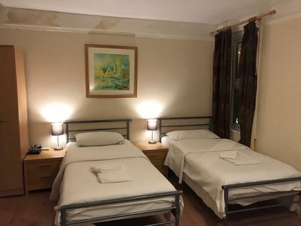 Imagen general del Atlas Oxford House. Foto 33