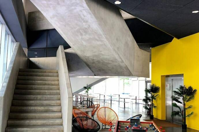 Imagen general del Auberge De Jeunesse Hi Lille. Foto 9