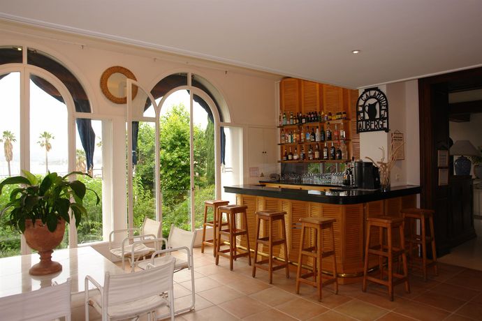 Imagen de la habitación del Auberge De La Calanque. Foto 5