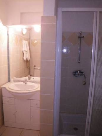 Imagen de la habitación del Auberge De La Tour, Aups. Foto 5