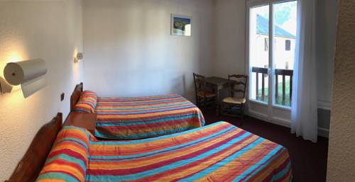 Imagen de la habitación del Auberge De La Vall&eacute;e D'ossau. Foto 9