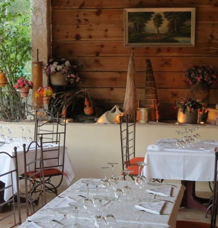 Imagen del bar/restaurante del Auberge - Hotel U Paradisu. Foto 3