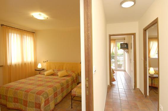 Imagen general del Auberge La Table Du Cur&eacute;. Foto 9