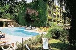 Imagen de la piscina del Auberge Sarrasine. Foto 14