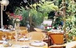 Imagen del bar/restaurante del Auberge Sarrasine. Foto 7