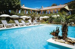 Imagen de la piscina del Auberge Sarrasine. Foto 15