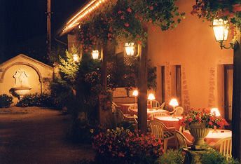 Imagen de los exteriores del Auberge Sarrasine. Foto 11