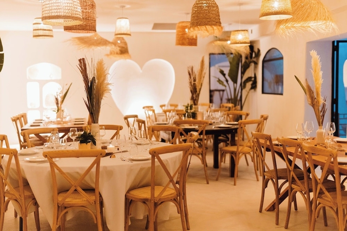 Imagen de los interiores del Auberge Tao. Foto 13