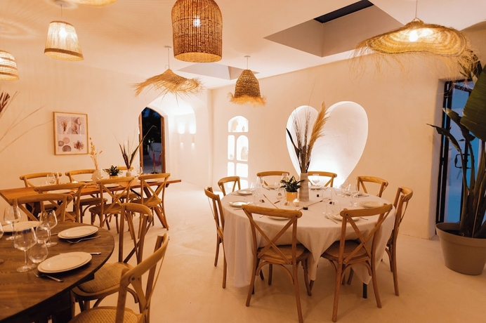Imagen de los interiores del Auberge Tao. Foto 14