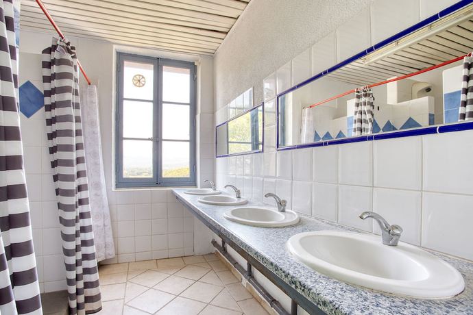 Imagen de la habitación del Auberge de Fr&eacute;jus Saint-Raphael - Hostel. Foto 7