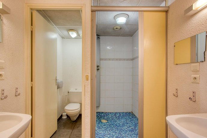 Imagen de la habitación del Auberge de Fr&eacute;jus Saint-Raphael - Hostel. Foto 10