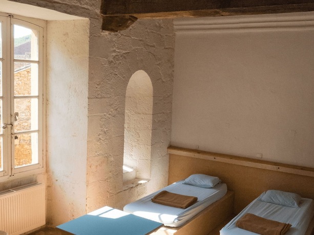 Imagen de la habitación del Auberge de Jeunesse HI Cadouin. Foto 6