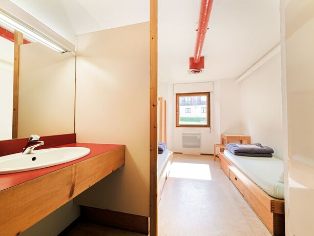 Imagen de la habitación del Auberge de Jeunesse HI Chamonix. Foto 12