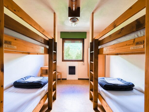 Imagen de la habitación del Auberge de Jeunesse HI Chamonix. Foto 14