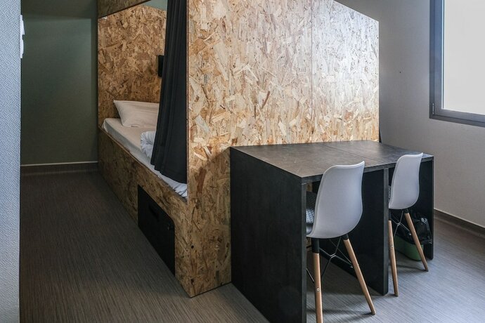 Imagen de la habitación del Auberge de jeunesse HI Clermont-Ferrand. Foto 11