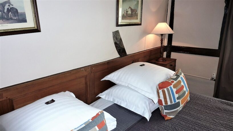 Imagen de la habitación del Auberge de l\'Abbaye. Foto 17