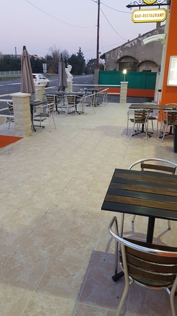 Imagen de los interiores del Auberge de la Licorne. Foto 14