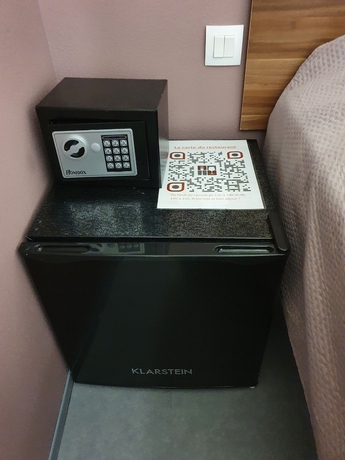 Imagen de la habitación del Auberge de la Licorne. Foto 10