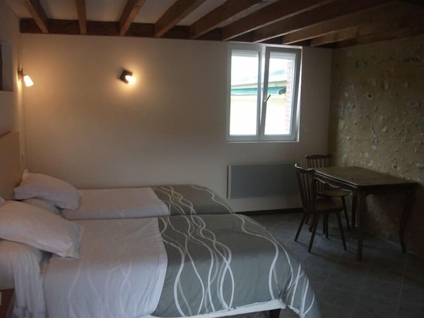 Imagen de la habitación del Auberge des 7 Ecluses. Foto 18