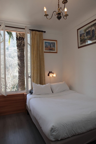 Imagen de la habitación del Auberge des Gorges du Loup. Foto 7