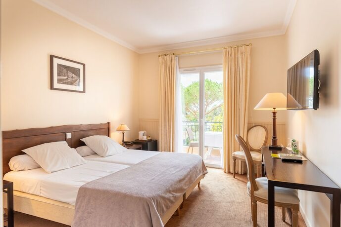 Imagen de la habitación del Auberge du Redier. Foto 19