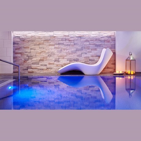 Imagen de la piscina del Auenwald Hotel und Apartmenthaus. Foto 19