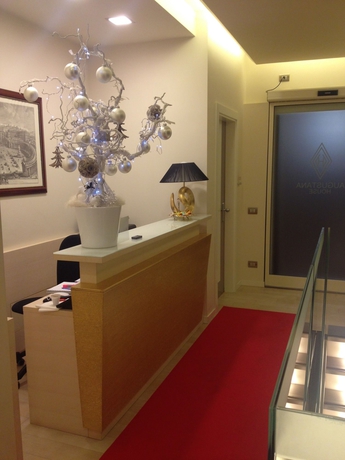 Imagen de los interiores del Augustana House. Foto 14