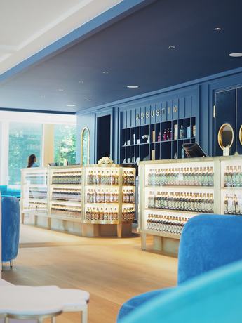 Imagen de los interiores del Augustin Hotel. Foto 17