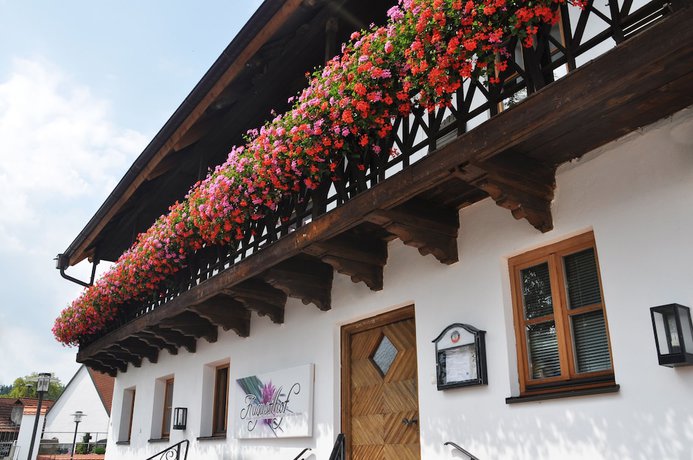 Imagen general del Augustlhof Restaurant and Hotel. Foto 2