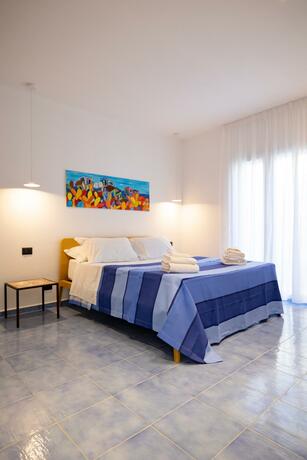 Imagen general del Aura Maris beach residence Mazzaforno. Foto 7