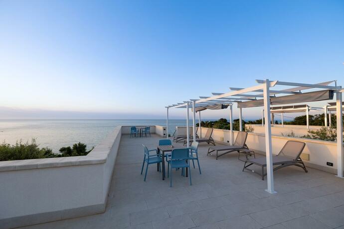 Imagen general del Aura Maris beach residence Mazzaforno. Foto 13