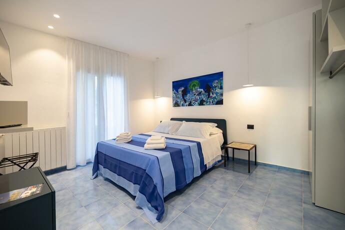 Imagen general del Aura Maris beach residence Mazzaforno. Foto 14