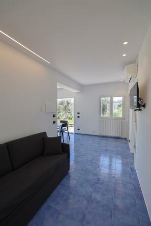 Imagen general del Aura Maris beach residence Mazzaforno. Foto 28