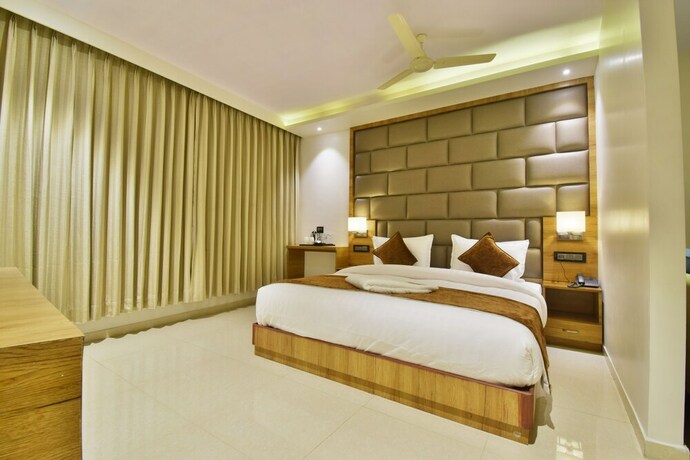 Imagen de la habitación del Aura One Hotel. Foto 16