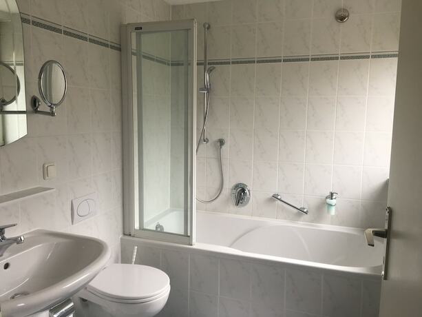 Imagen de la habitación del Auracher Hof. Foto 16